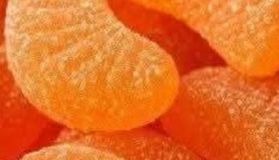 Recipe for Orange Slice Candies with Powdered Sugar and Pecans