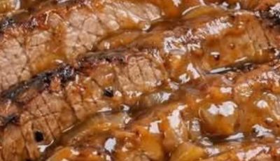 🥩 Braised Beef with Onion Gravy