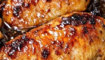 Slow Cooker 3-Ingredient Maple Glazed Chicken: Sweet, Tangy, and Effortlessly Elegant