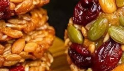 Liver with Oatmeal and Nuts: Nutty Oat Cookies Packed with Flavor and Crunch