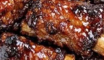 Slow Cooker 4-Ingredient Amish Country Ribs