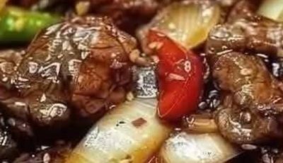 Sizzling Chinese Pepper Steak with Onions