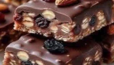 Chocolate Nut & Dried Fruit Energy Bars