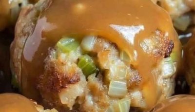 Delicious Turkey and Stuffing Balls