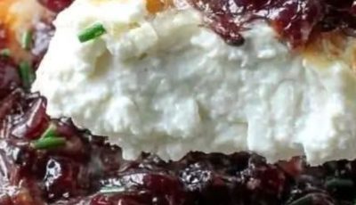 Warm Cranberry-White Cheddar Dip