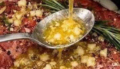 Slow Cooker Garlic Herb Pot Roast